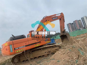 Used Doosan DH350 Excavator 