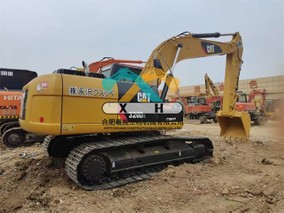 Used CAT 320 Excavator