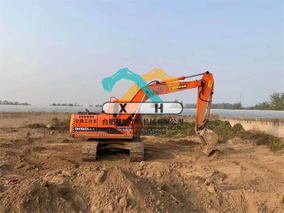 Used Doosan DH150 Excavator 